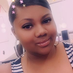 Meet your Posher, Alysha